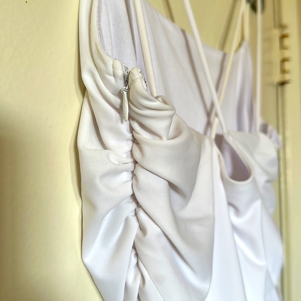 Superdown Lisa Ruched Mini Dress - Picture 3 of 6